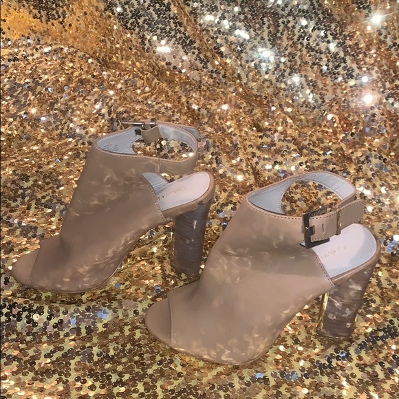 Calvin does it again!! - Picture 2 of 5